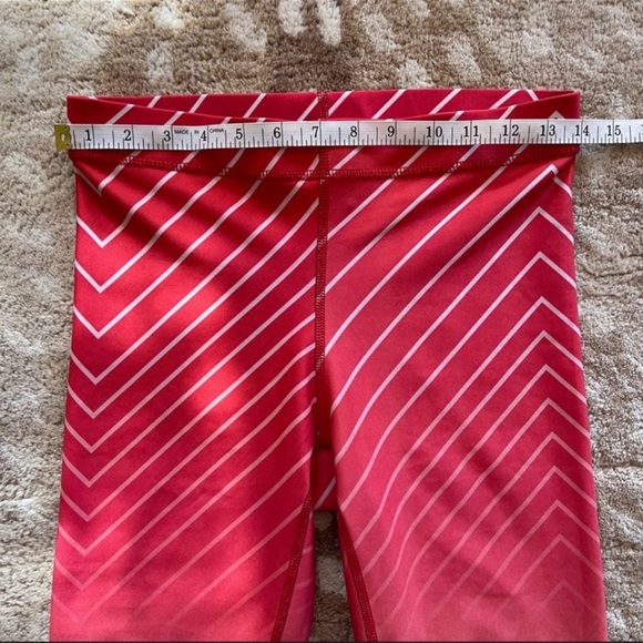 Terez x Peloton Lightning Legging Chevron Striped Red White Ombre Size Small - Picture 3 of 13